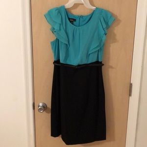 Ruffle sleeve dress, black & teal, belted